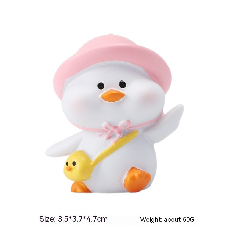 Cute Duck Desk Decoration – Resin Cartoon Desk Ornament