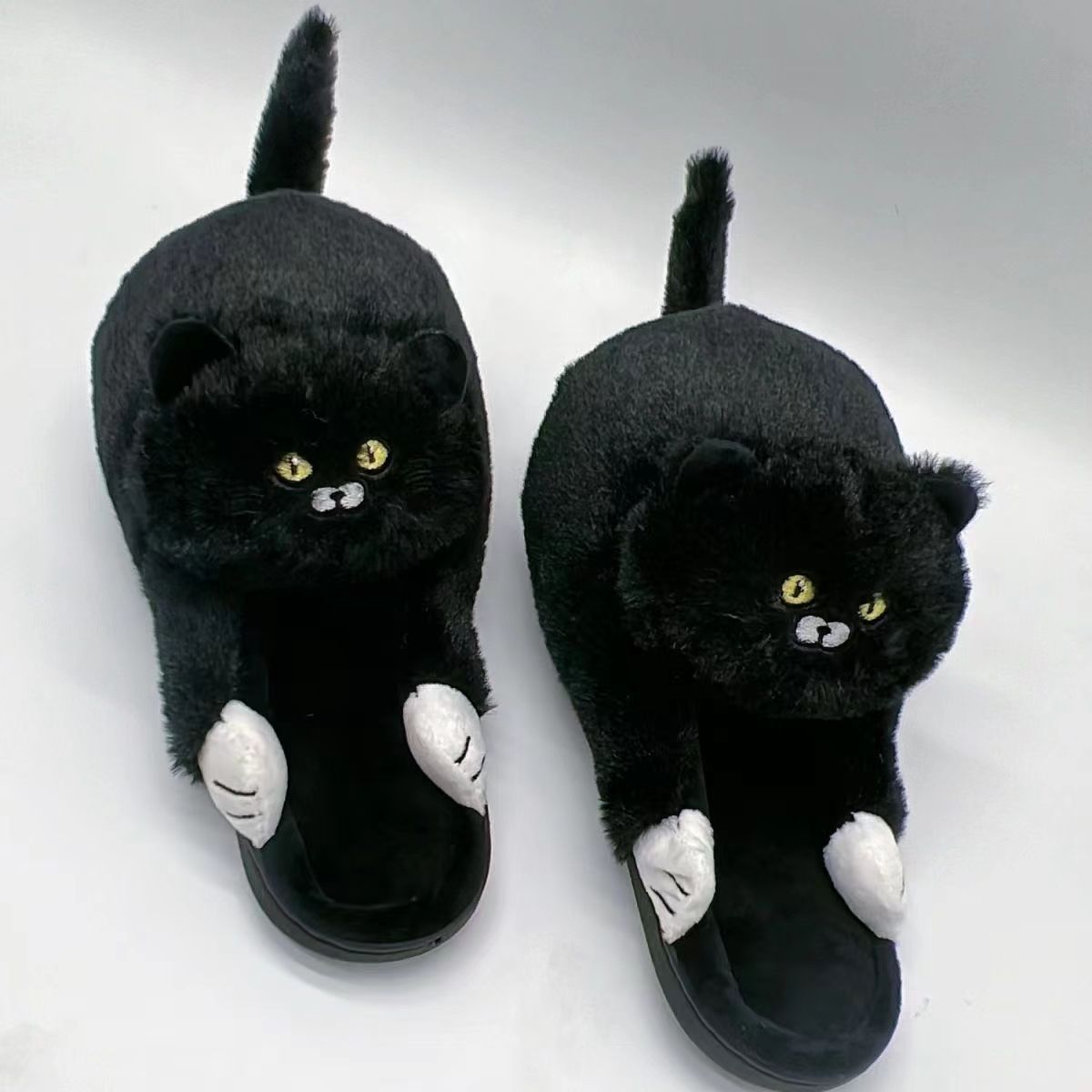 Cute Cat Plush Slippers