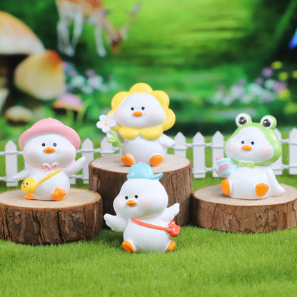 Cute Duck Desk Decoration – Resin Cartoon Desk Ornament